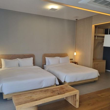 Hound Hotel Haeundae Signature Пусан Екстер'єр фото