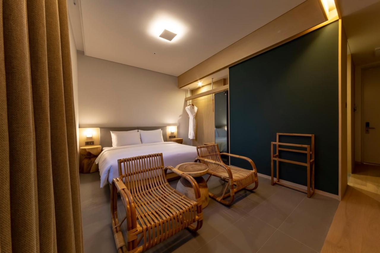 Hound Hotel Haeundae Signature Пусан Екстер'єр фото