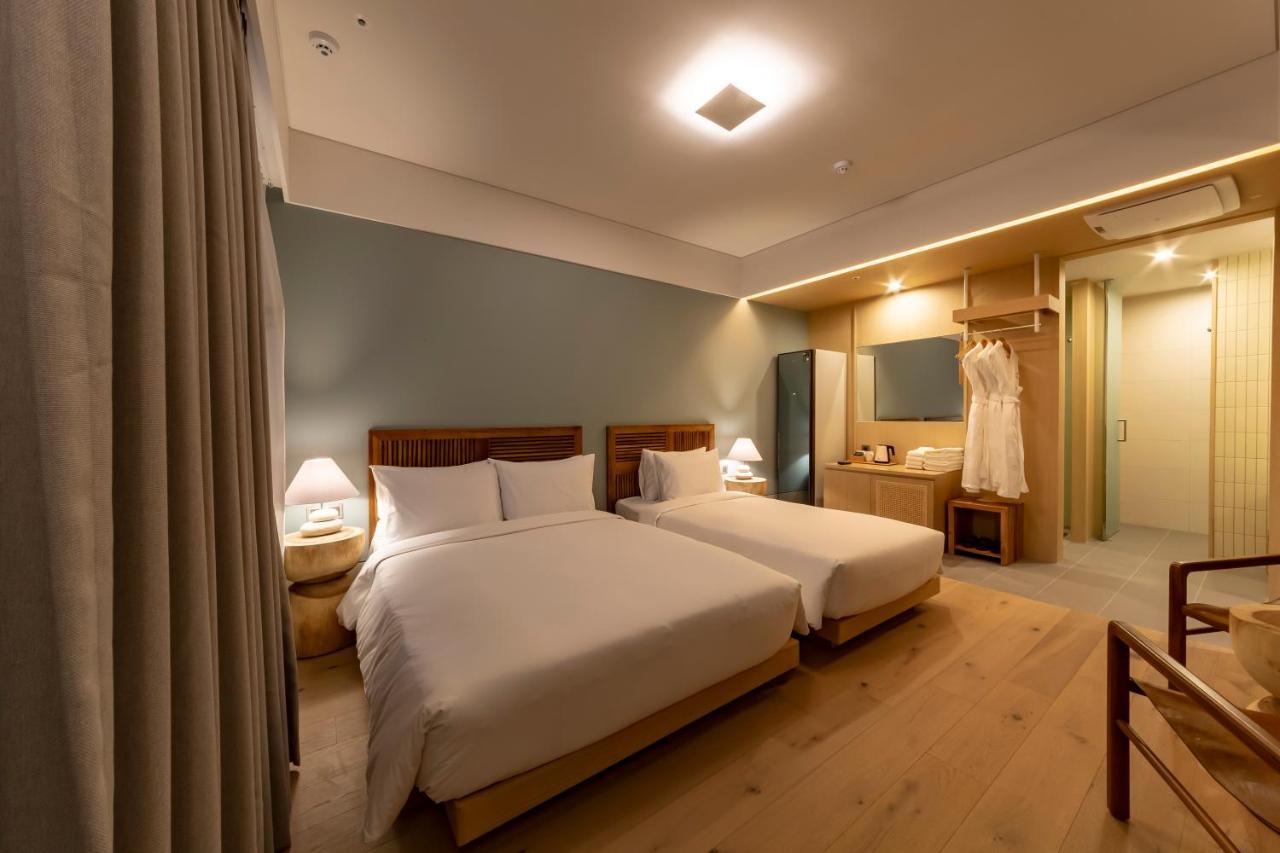 Hound Hotel Haeundae Signature Пусан Екстер'єр фото