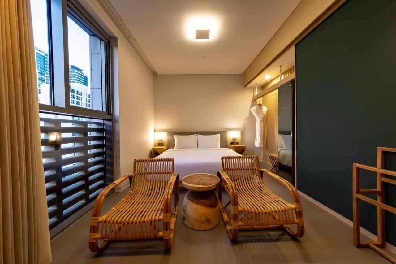 Hound Hotel Haeundae Signature Пусан Екстер'єр фото