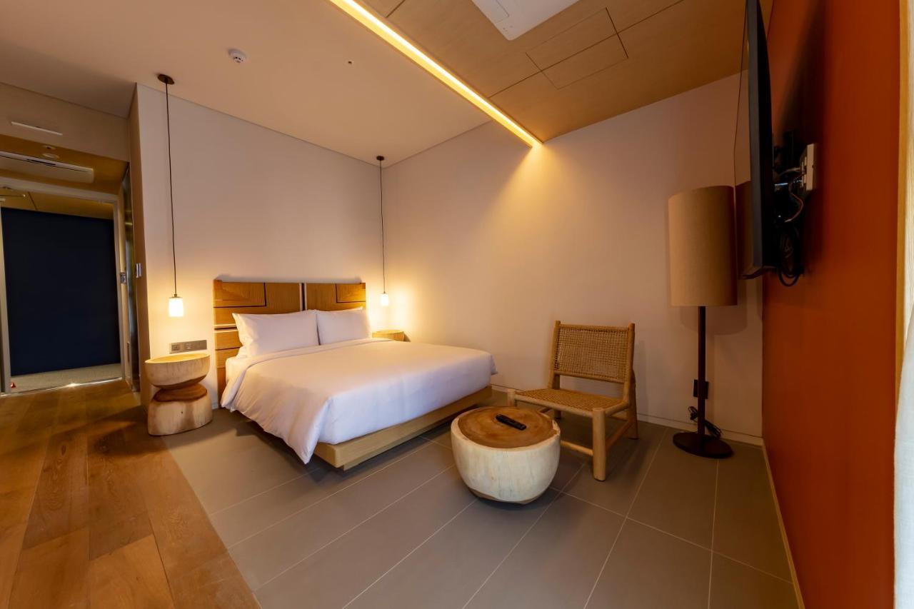 Hound Hotel Haeundae Signature Пусан Екстер'єр фото
