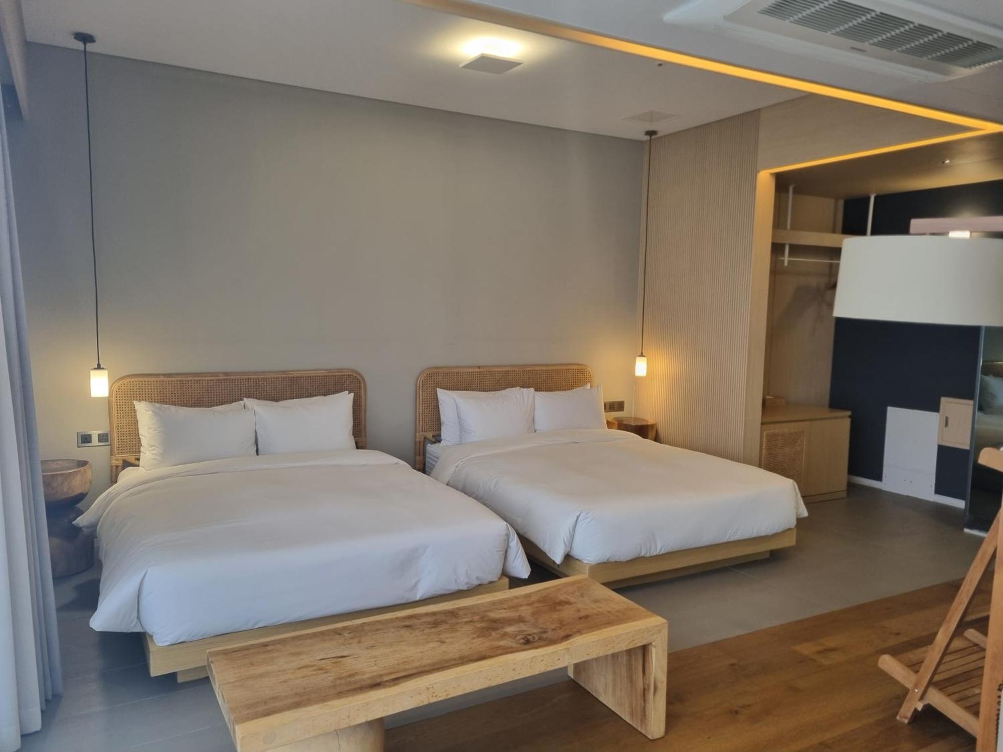 Hound Hotel Haeundae Signature Пусан Екстер'єр фото