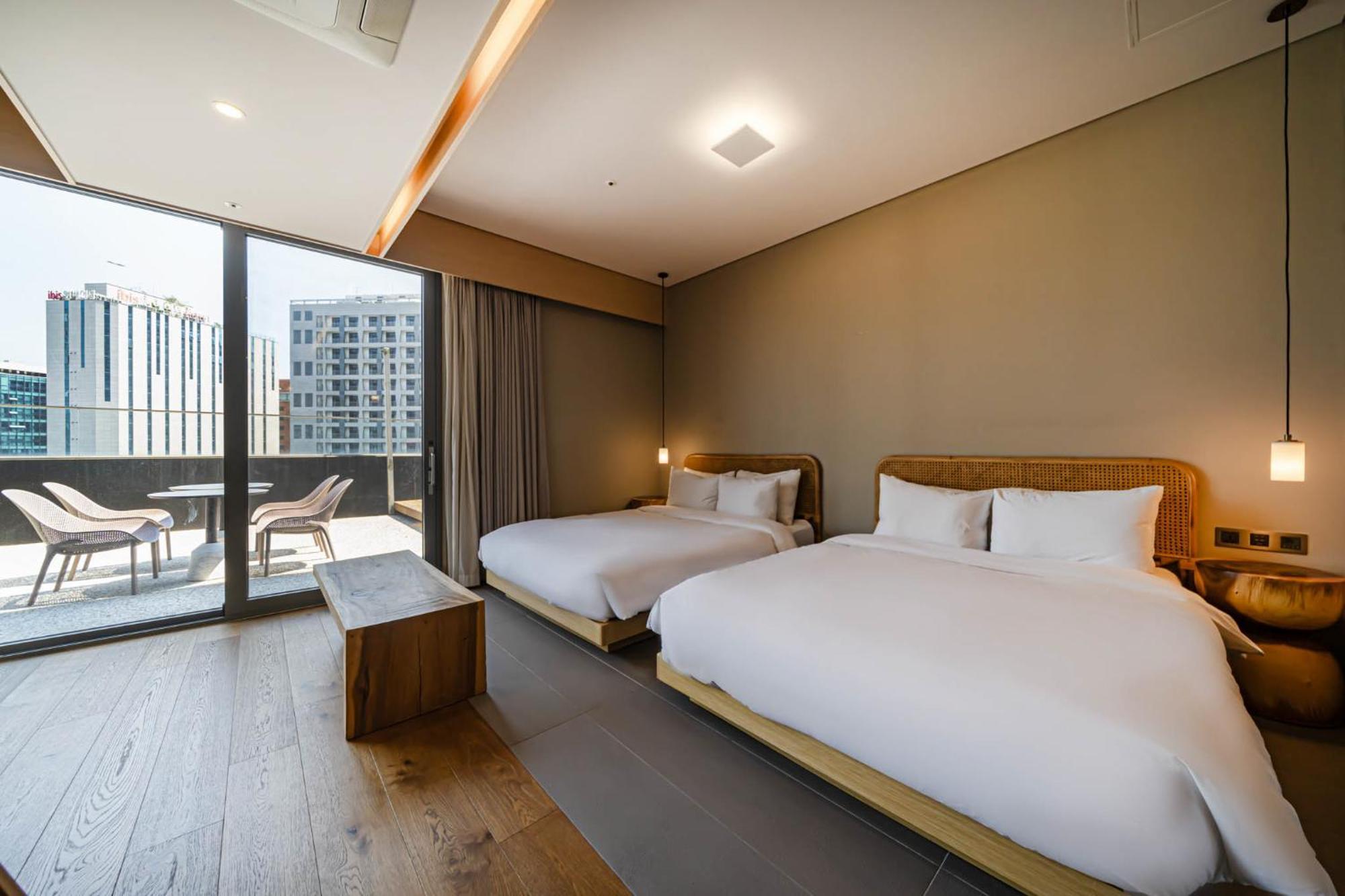 Hound Hotel Haeundae Signature Пусан Екстер'єр фото
